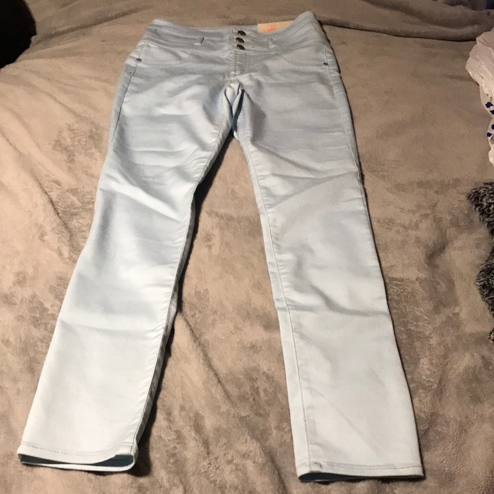 jeans